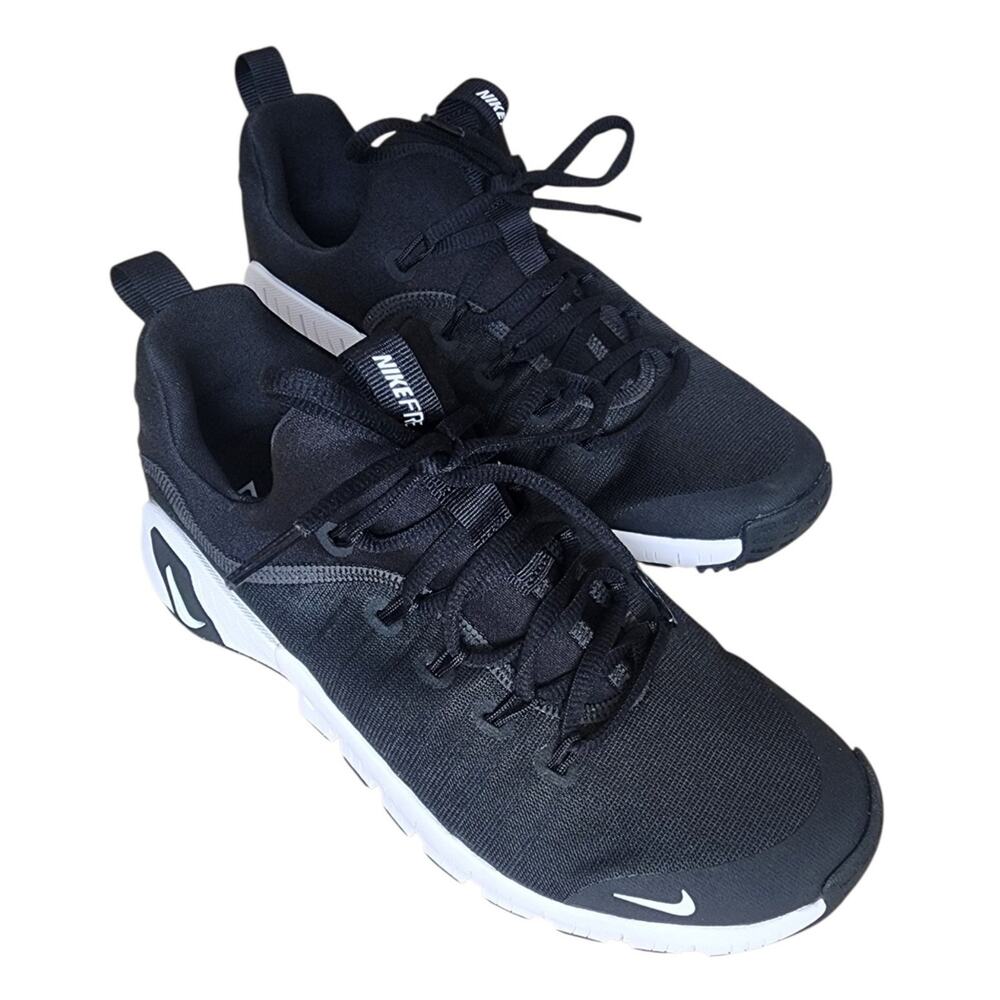 Nike Free Metcon 6 Training Shoes Size 9.5 Breathable Mesh Upper Black White.